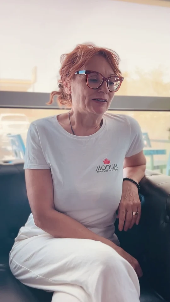 Luciana durante l’intervista a PNEI Academy
